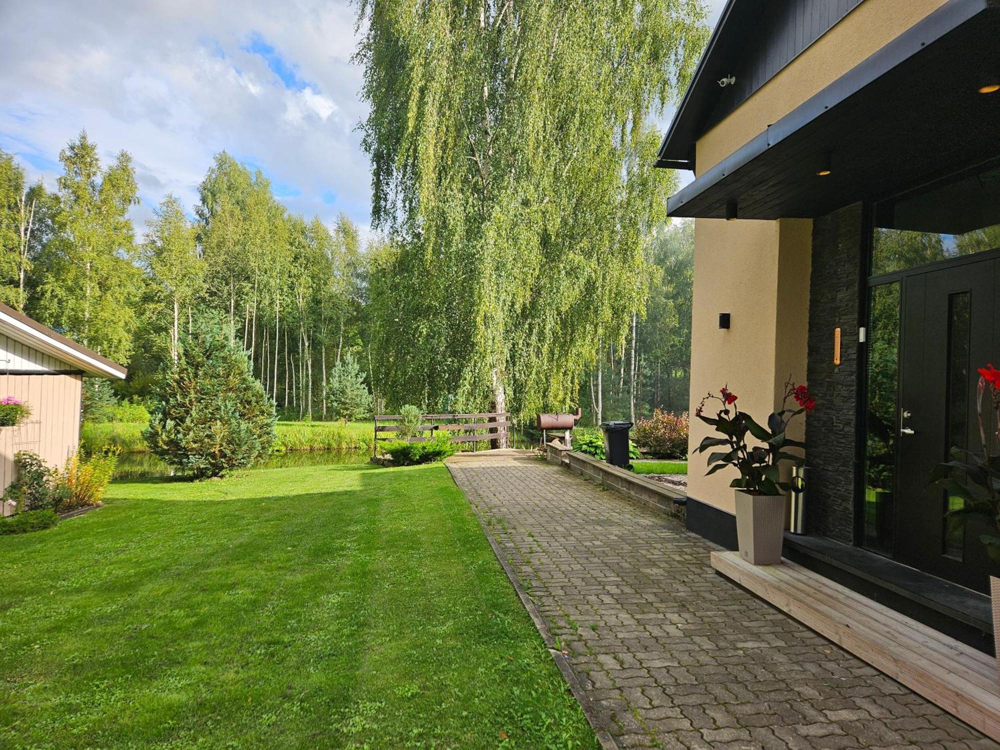 Purde Puhkemaja - Hot Tub L Sauna L Bbq Elva Ngoại thất bức ảnh
